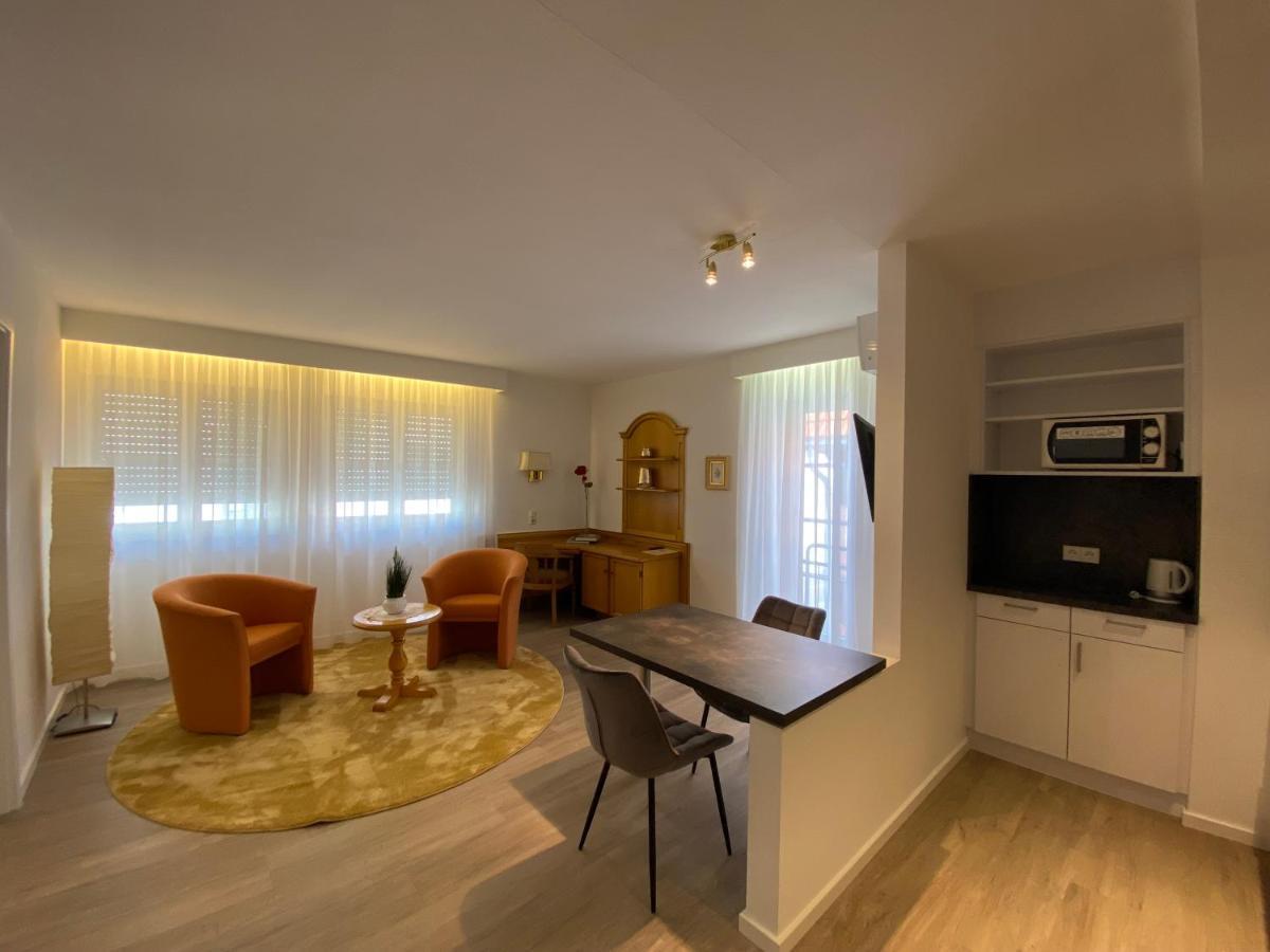 Hotel Krone Ohg Gerlingen Exteriör bild